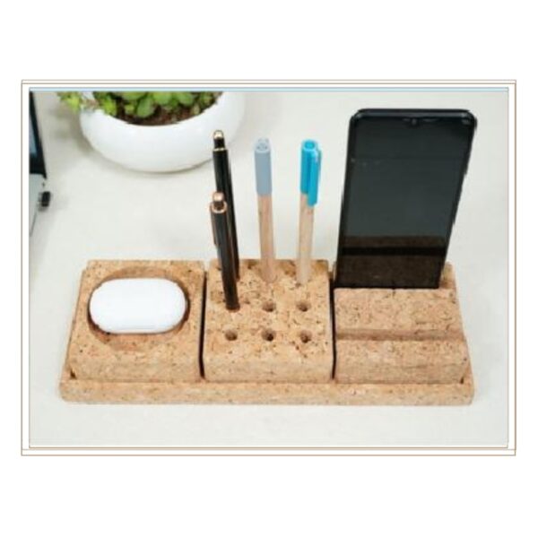 Minimalist Oval Cork Organizer Tray for Everyday Essentials, Stationery, and Desk Accessories